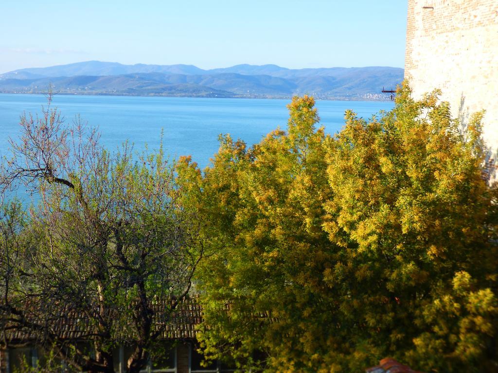 Ascanio Appartamenti Castiglione del Lago Exterior foto